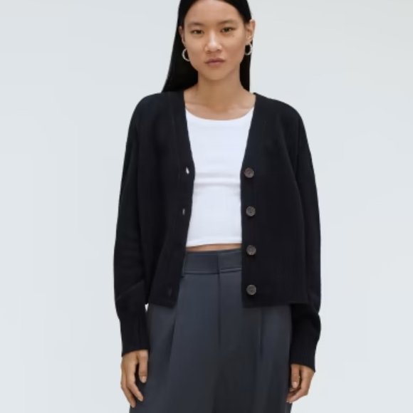 Everlane The Cashmere Cardigan Black Sweater New Women X - Small Preppy